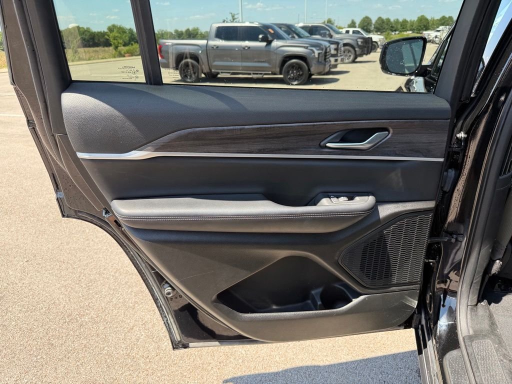 Used 2023 Black Jeep Limited image 10