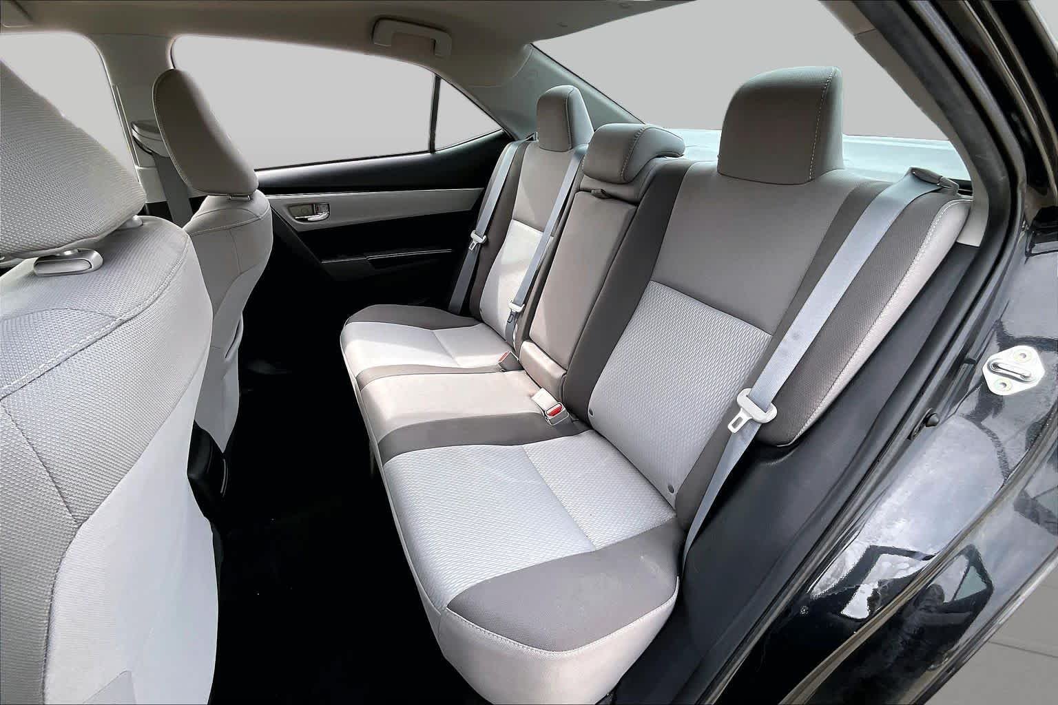 Used 2018 Black Sand Pearl Toyota LE image 19