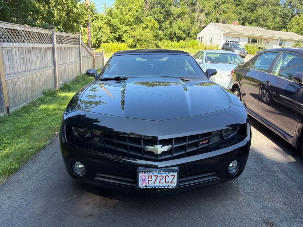 Used 2013 Black Chevrolet 2LT image 3