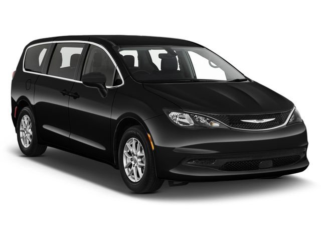 2023 Chrysler Voyager LX's photo
