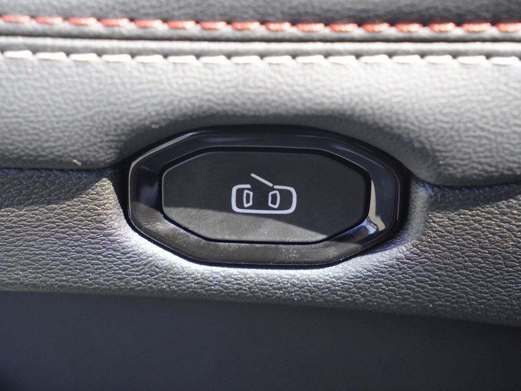 New 2026 White Knuckle Exterior Paint Dodge R/T Scat Pack image 11