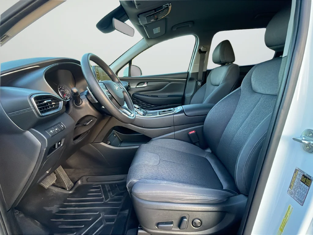 Used 2022 Gray Hyundai SEL image 11