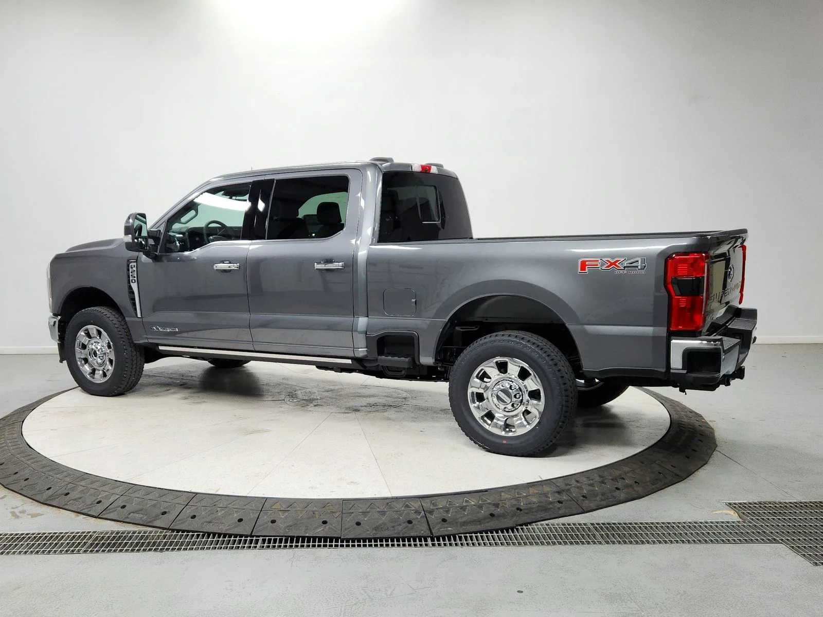 New 2026 Carbonized Gray Metallic Ford F-250® Lariat® image 5