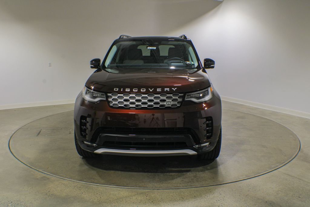 New 2026 Sedona Red Land Rover Gemini Edition image 9