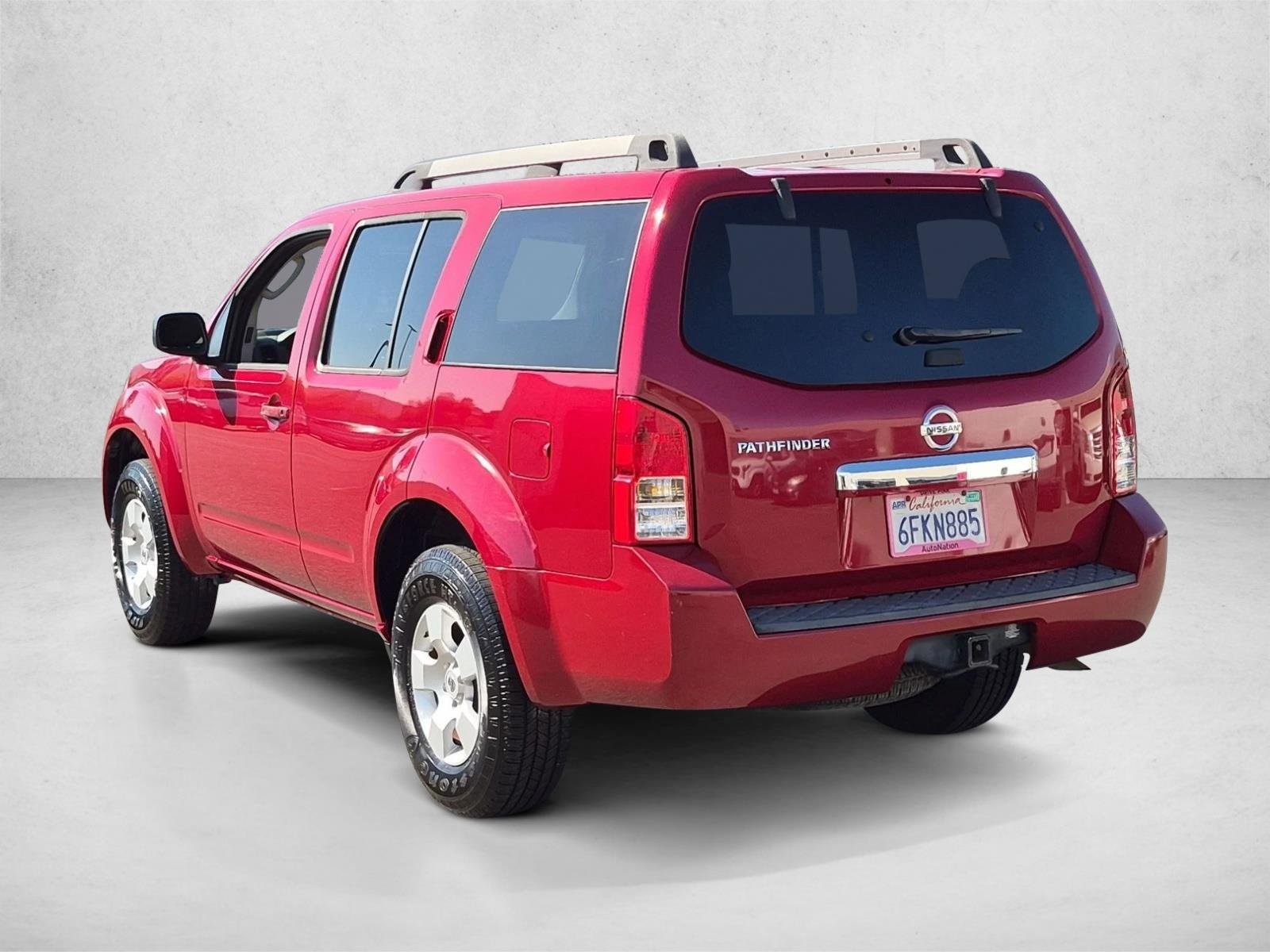 Used 2009 Red Brick Nissan S image 8
