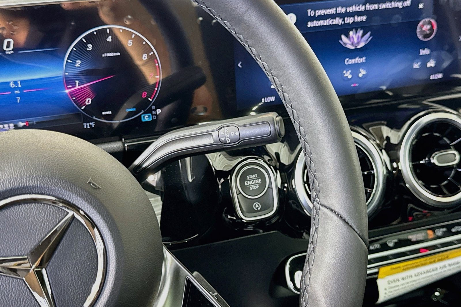 New 2026 Polar White Mercedes-Benz GLA 250 image 15