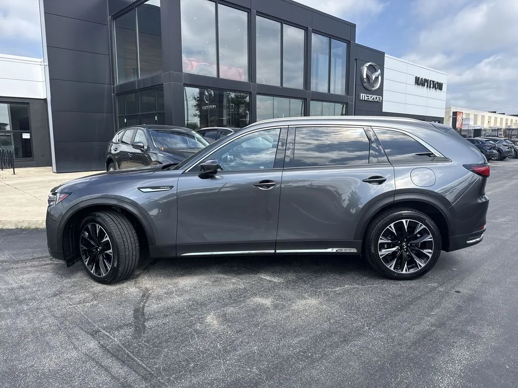 Used 2024 Gray Mazda Premium Plus image 8