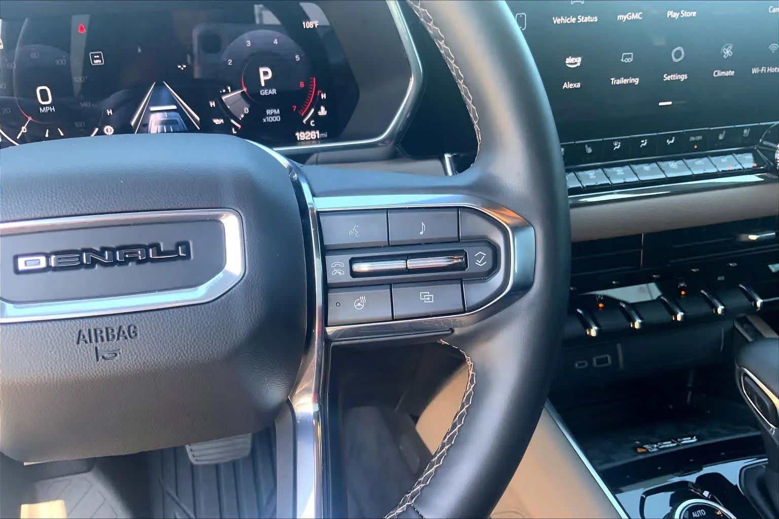Used 2025 Glacier Metallic GMC Denali image 24