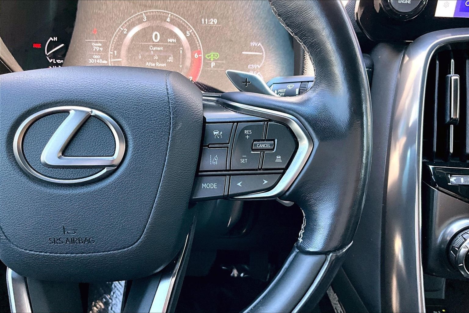 Used 2022 White Lexus 600 Ultra Luxury image 19