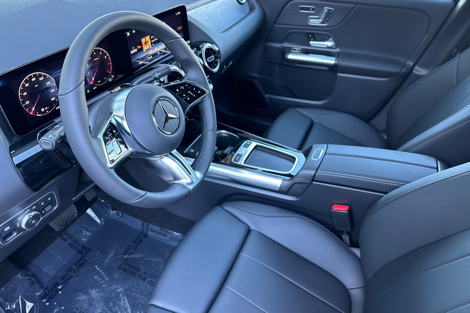 New 2026 Night Black Mercedes-Benz GLA 250 image 16