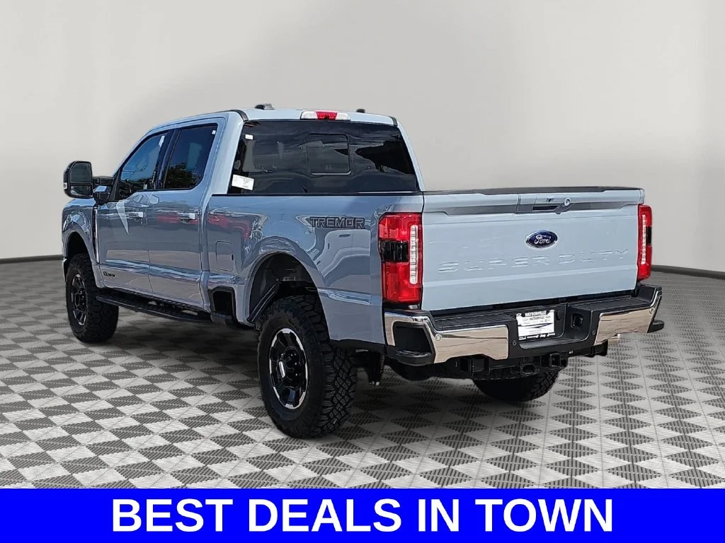 New 2026 Glacier Gray Metallic Tri-Coat Ford F-250® Lariat® image 5
