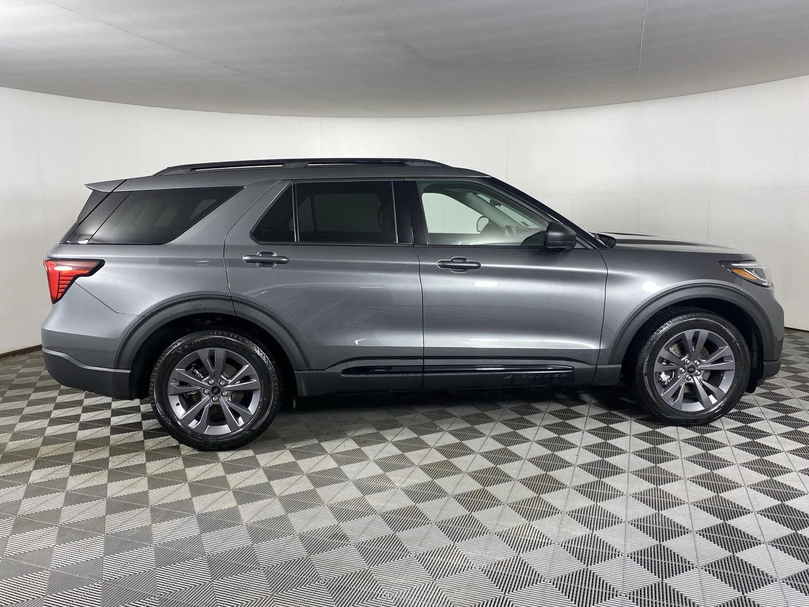 New 2026 Carbonized Gray Metallic Ford Active image 11