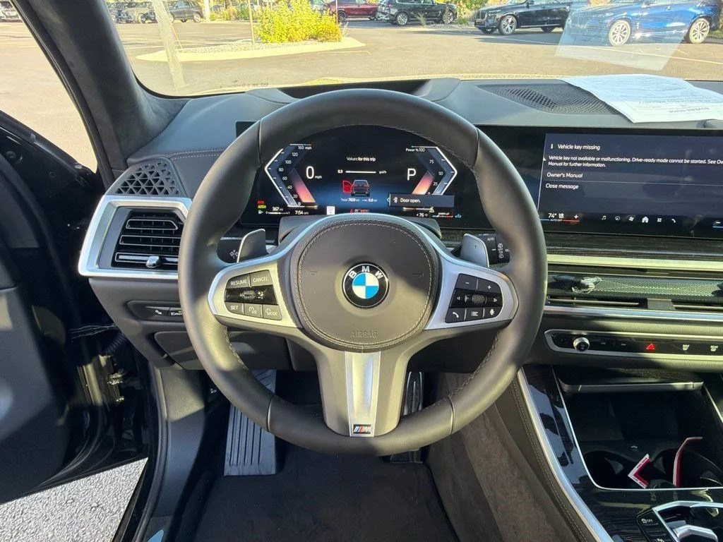 Used 2026 Black Sapphire Metallic BMW xDrive40i image 13