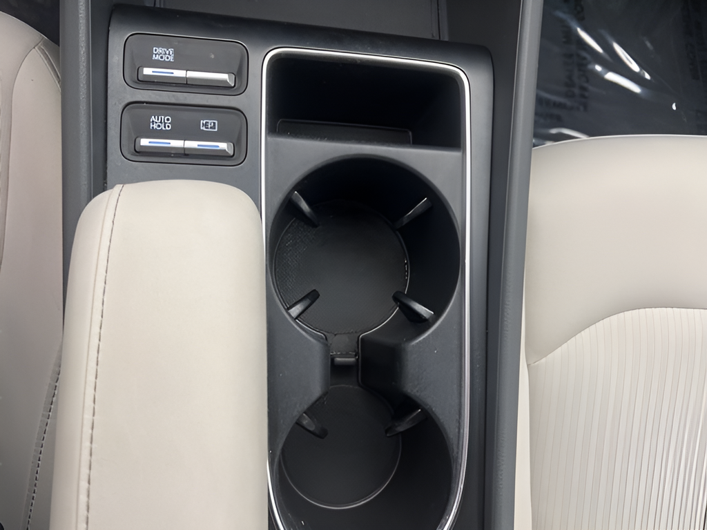 Used 2025 Abyss Black Hyundai SEL image 15