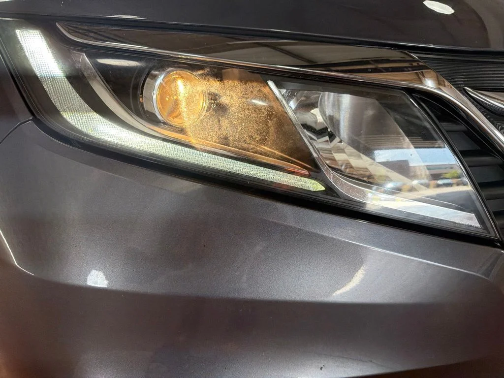 Used 2020 Lunar Silver Metallic Honda EX-L image 10