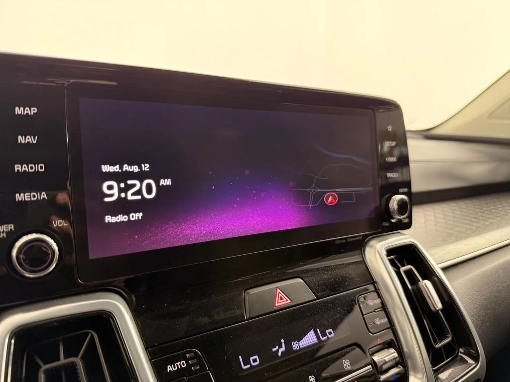 Used 2023 White Kia SX image 34