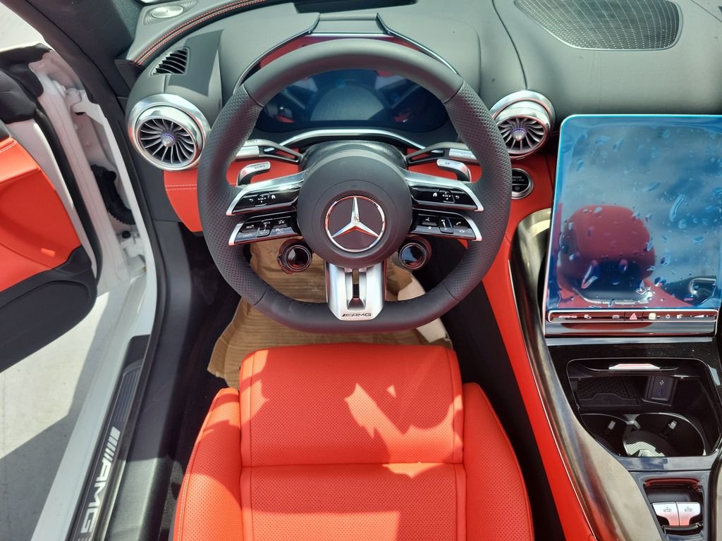 New 2027 MANUFAKTUR Moonlight White Metallic Mercedes-Benz AMG® SL 43 Roadster image 40