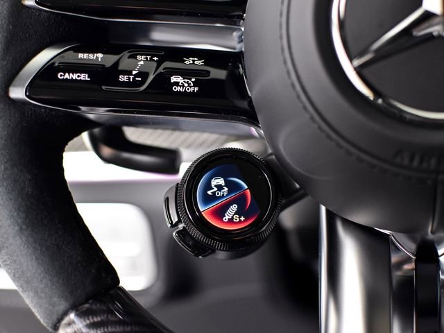 New 2026 MANUFAKTUR Silicon Grey Mercedes-Benz GLS 63 AMG® image 84