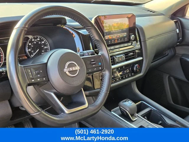 Used 2024 White Nissan SV image 8