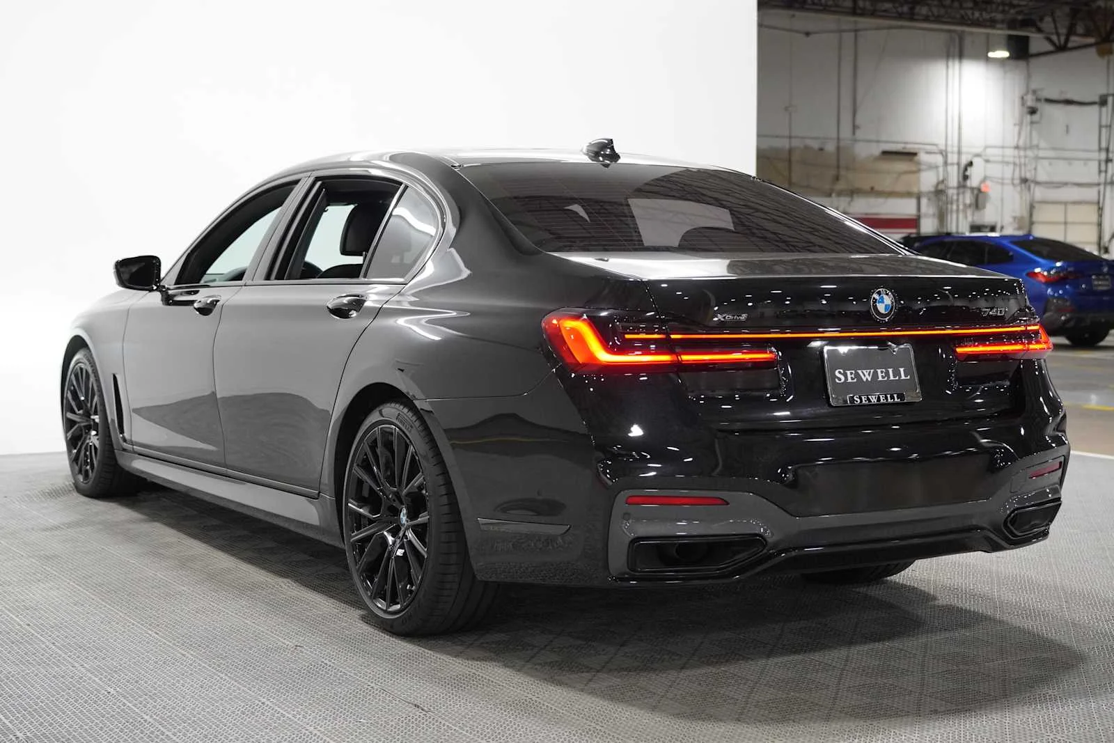 Used 2020 Black Sapphire Metallic BMW 740i xDrive image 6
