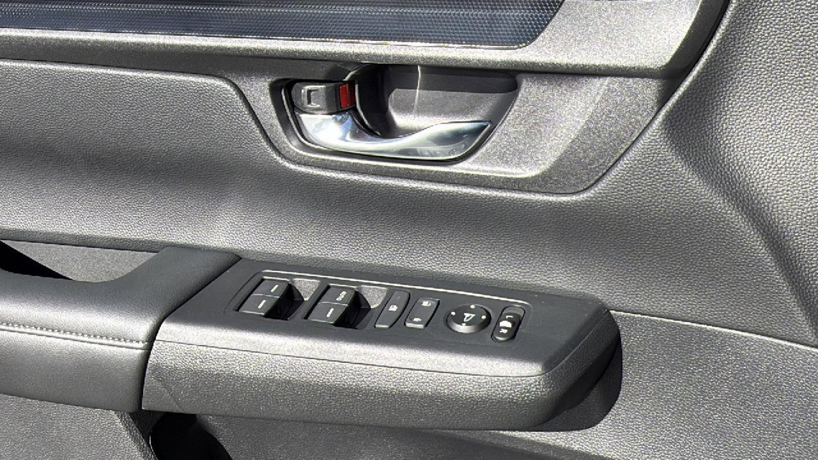 2026 Honda CR-V LX - Photo 22