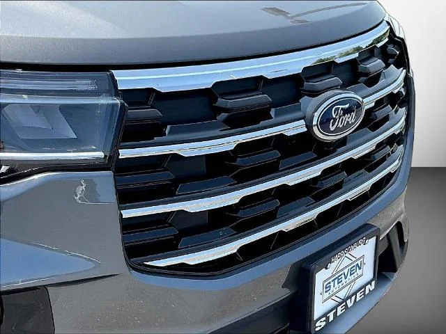 New 2026 Carbonized Gray Metallic Ford Active image 69