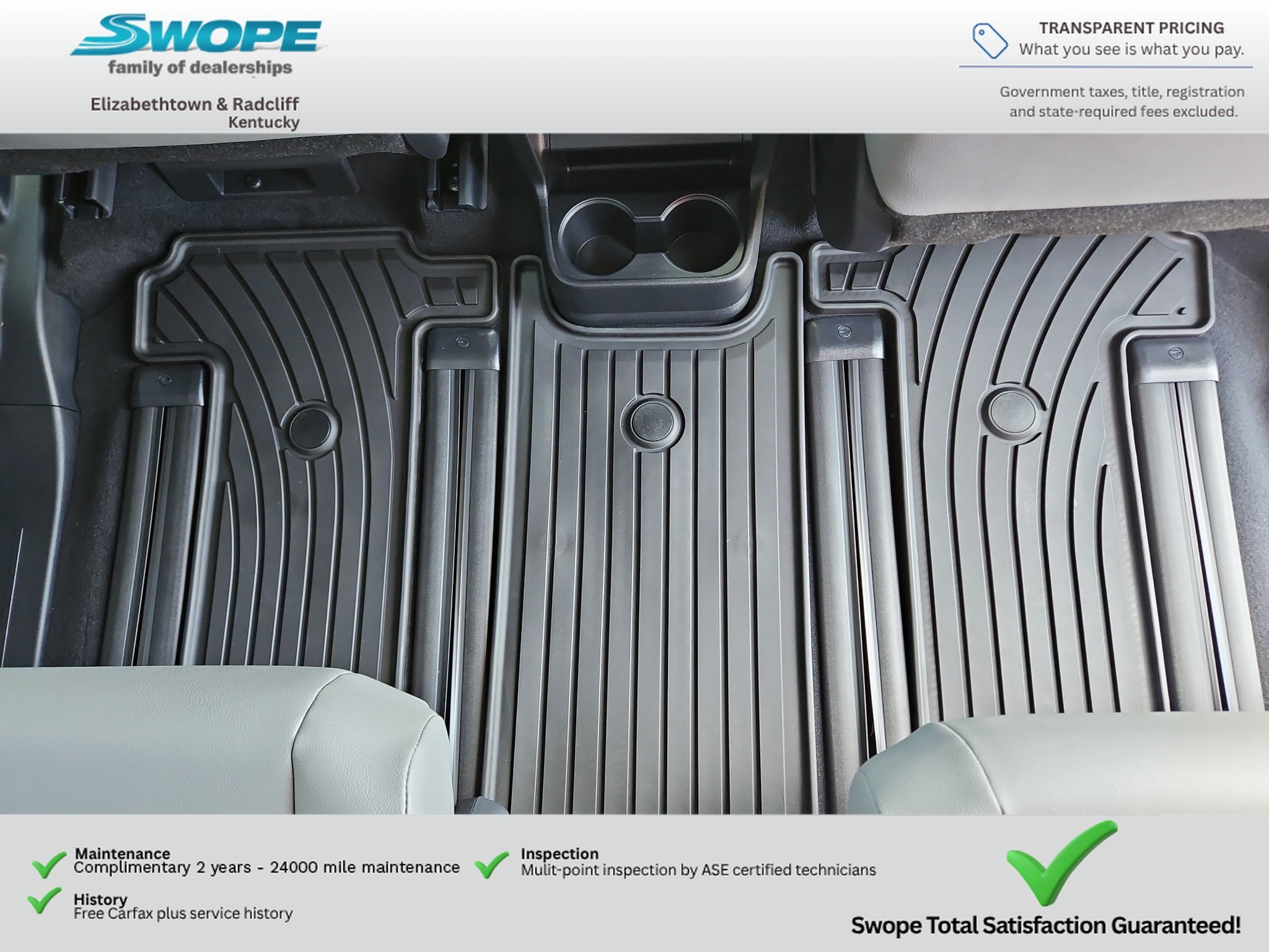 Used 2026 Wind Chill Pearl Toyota XLE image 18