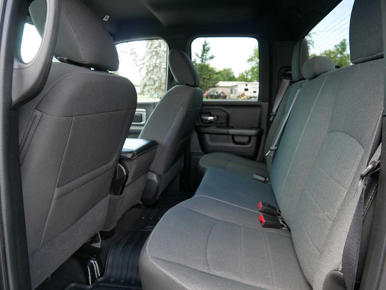 Used 2024 Diamond Black Crystal Pearlcoat Ram Warlock image 16