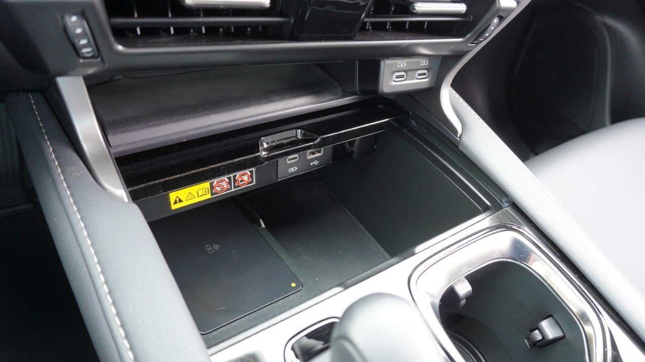 Certified Used 2025 CLOUDBURST GRAY Lexus RX 350 image 19
