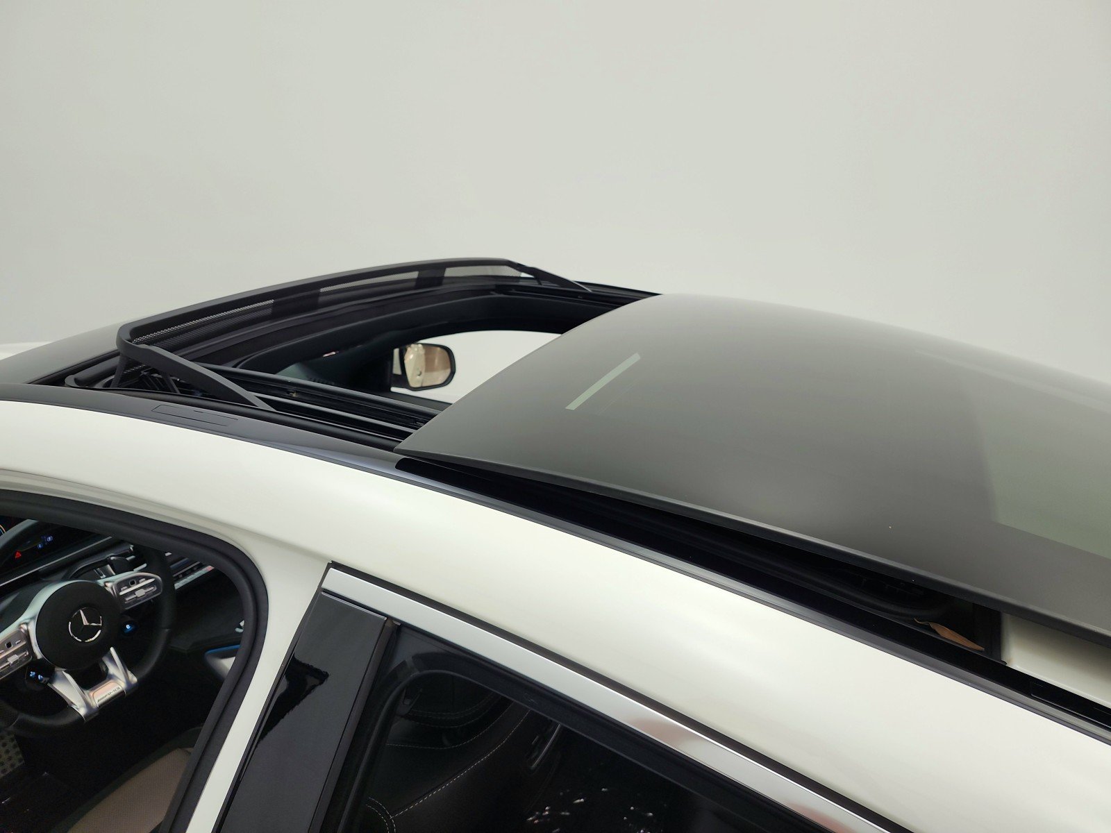 Certified Used 2023 MANUFAKTUR Diamond White Metallic Mercedes-Benz AMG® GLE 53 4MATIC Coupe image 11