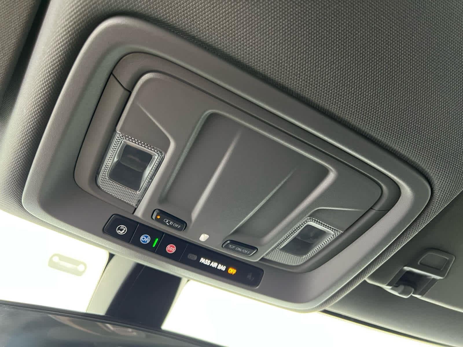 2021 Chevrolet Silverado 1500 RST - Photo 22