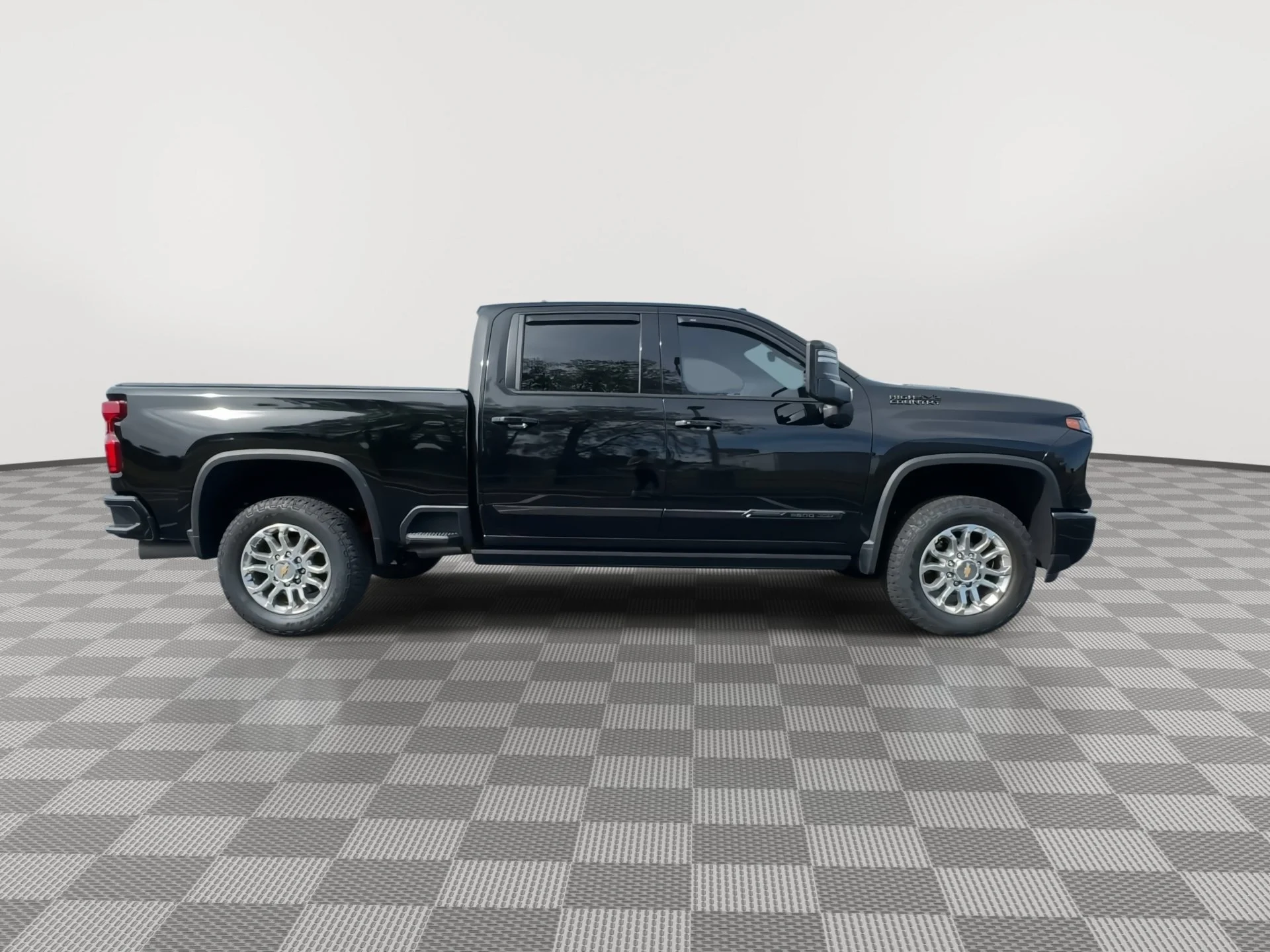 2024 Chevrolet Silverado 3500HD High Country - Photo 2