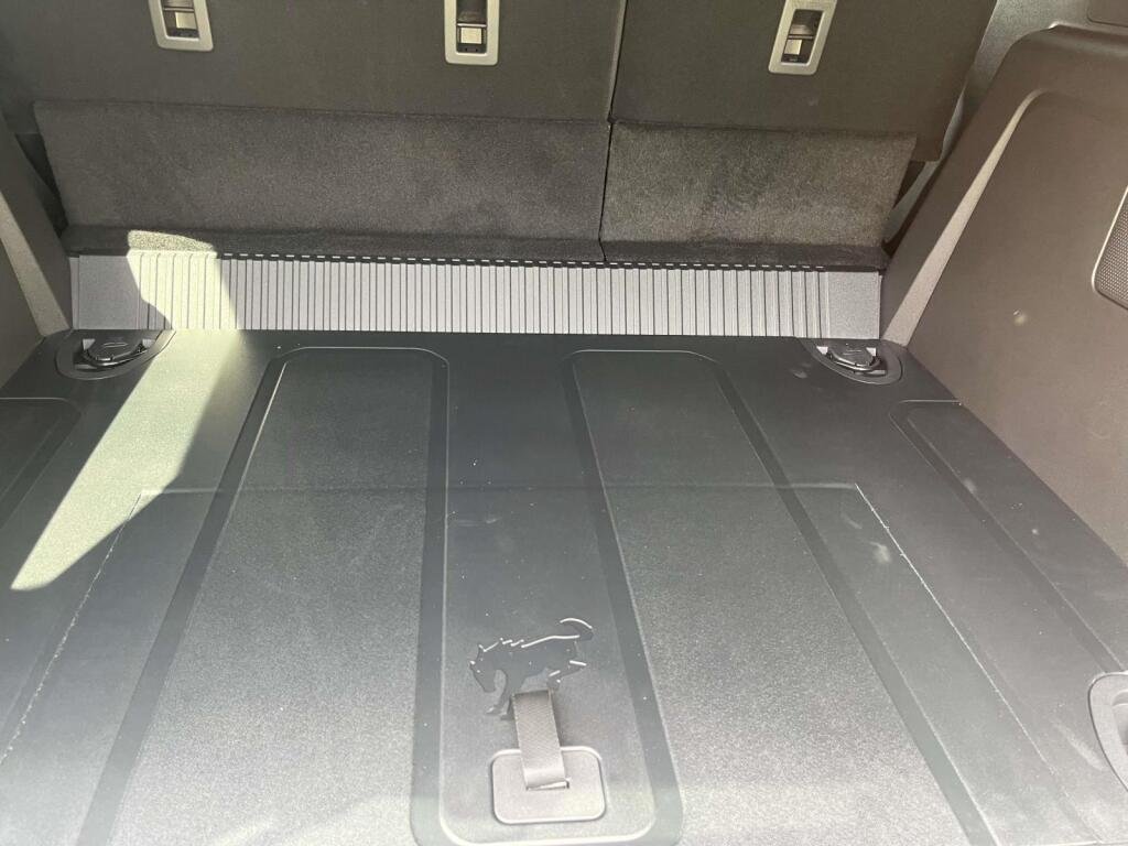 New 2025 Desert Sand Ford Badlands image 18