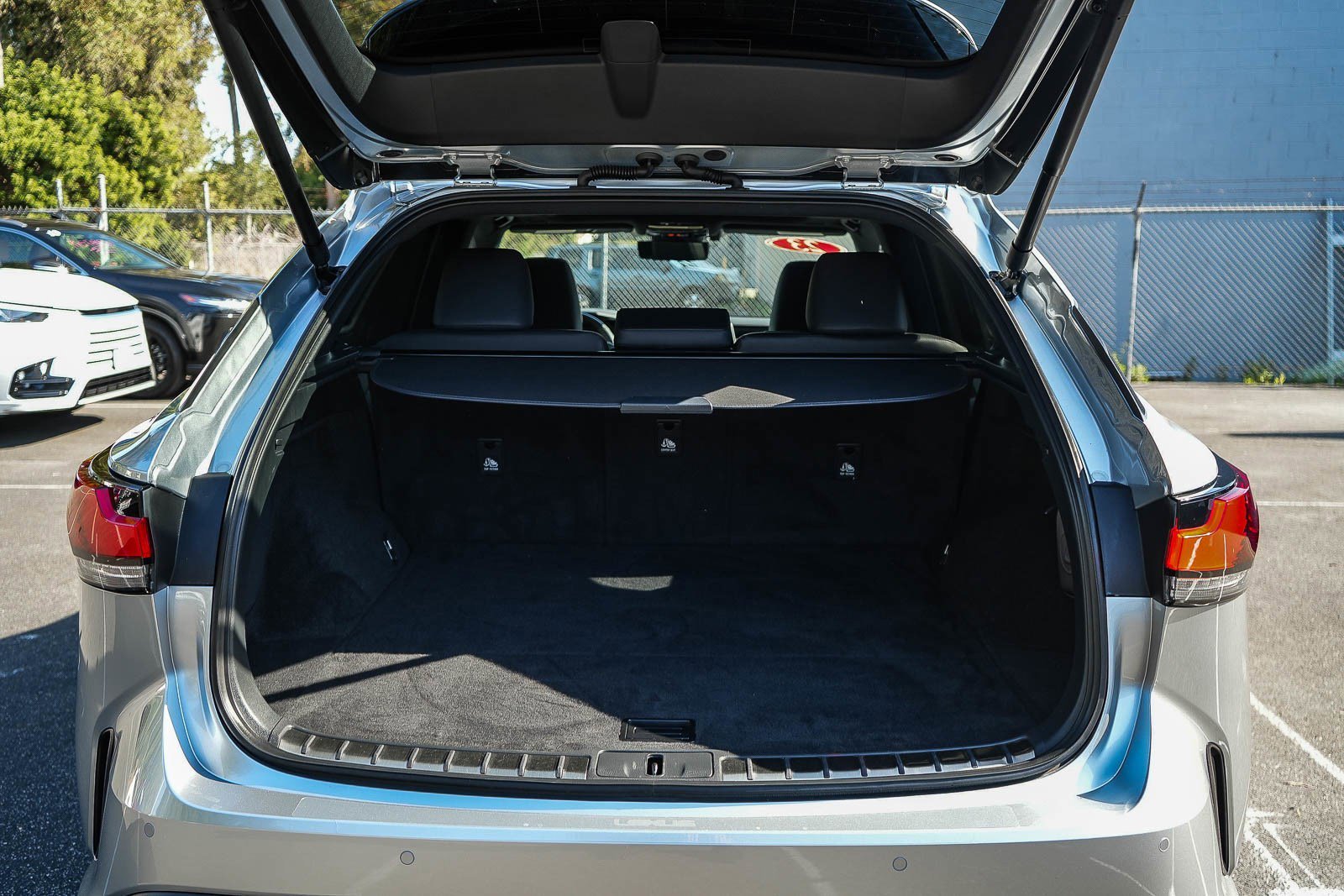 Certified Used 2023 Iridium Lexus 350 Luxury image 25