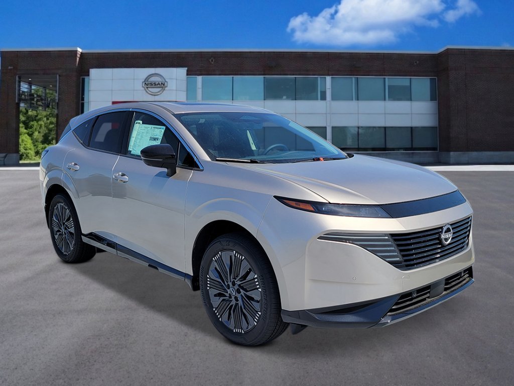 New 2027 Champagne Silver Metallic Nissan Platinum image 2