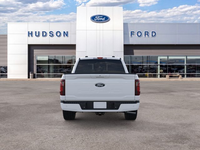 New 2026 Oxford White Ford XLT image 5