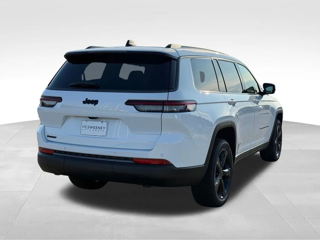 New 2026 Bright White Clear-Coat Exterior Paint Jeep Limited image 29