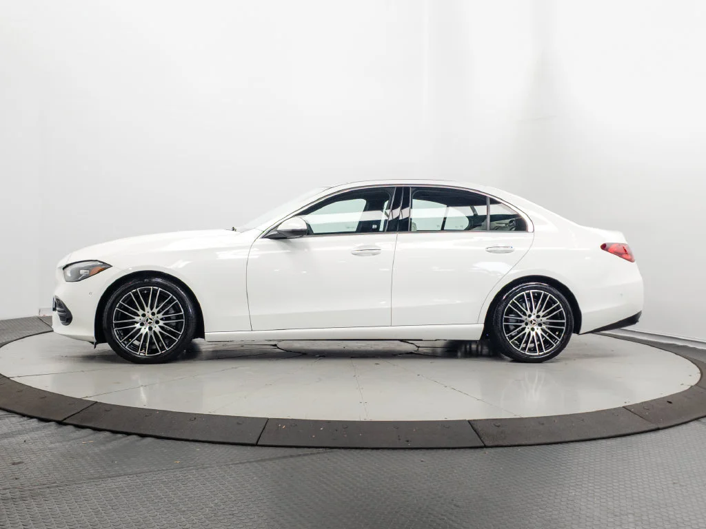 Used 2026 Polar White Mercedes-Benz C 300 image 4