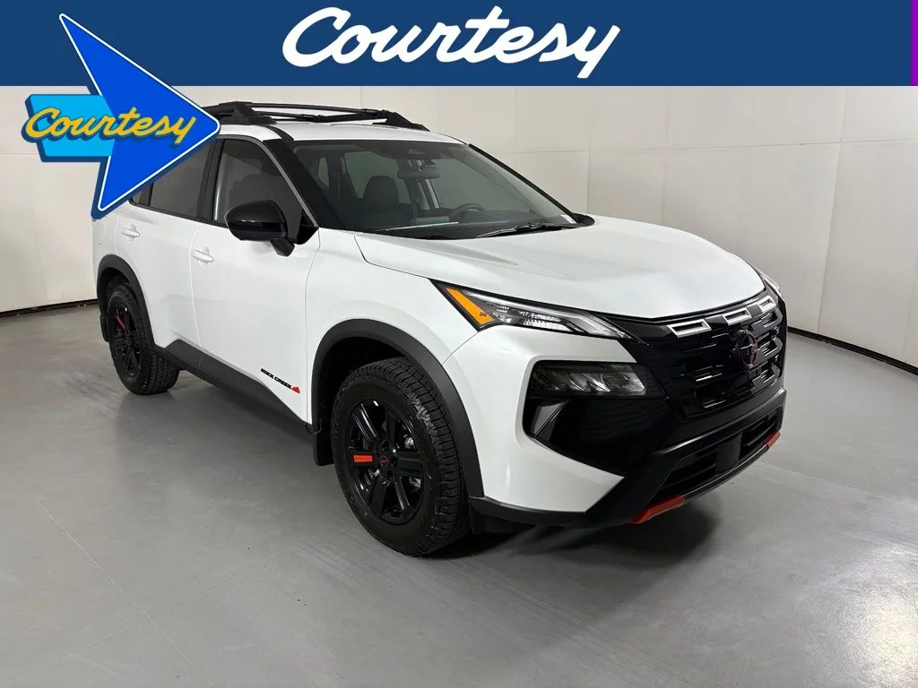 New 2026 Everest White Pearl TriCoat Nissan Rock Creek® image 1