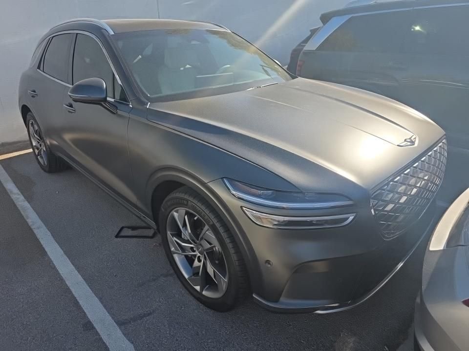 Used 2023 Gray Genesis Advanced image 3