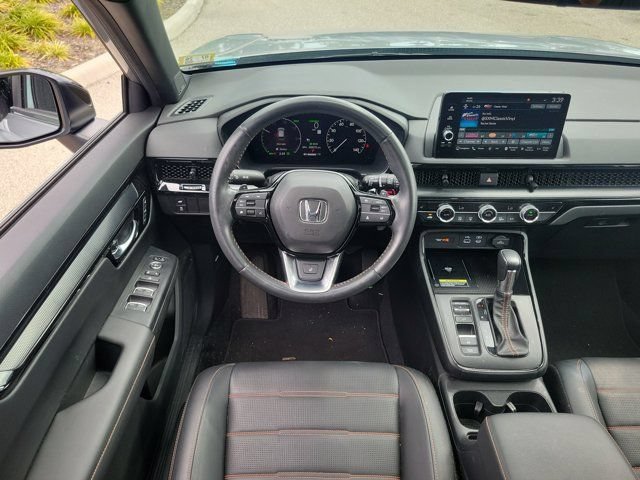 Used 2024 Lunar Silver Metallic Honda Sport Touring image 18