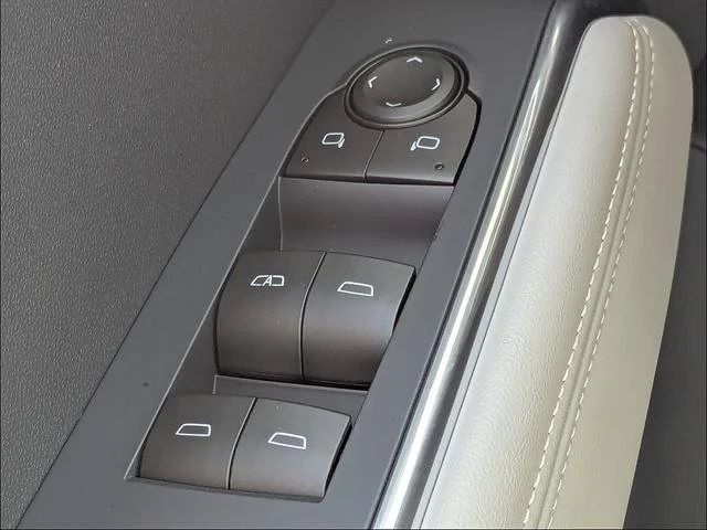 2026 GMC Acadia Elevation - Photo 25