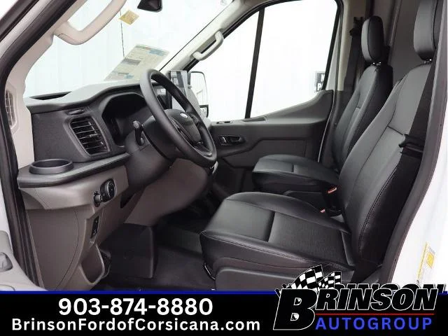 New 2026 Oxford White Ford Cargo Van image 28