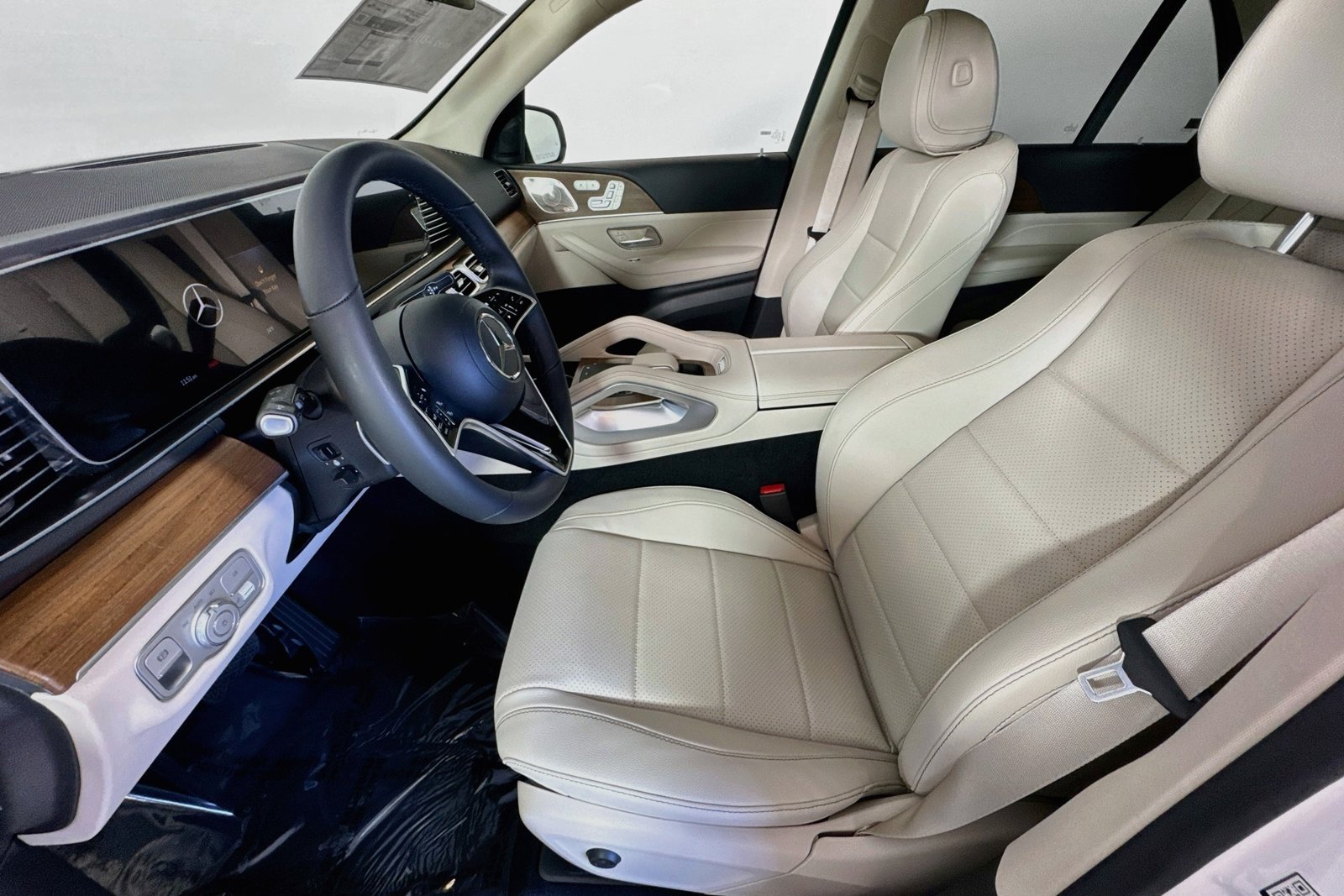 New 2026 Polar White Mercedes-Benz GLE 350 image 18