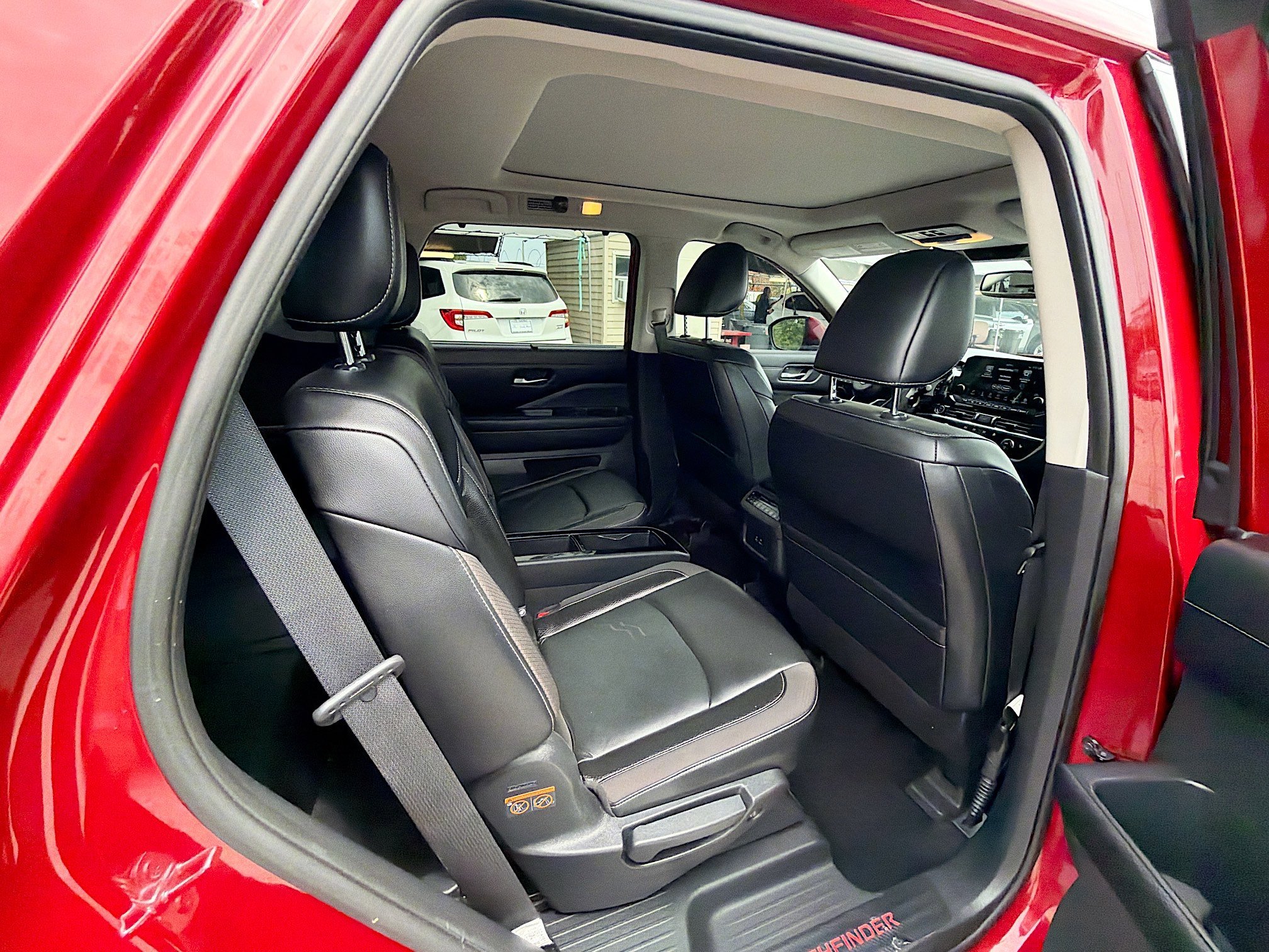 2022 Nissan Pathfinder SL - Photo 26