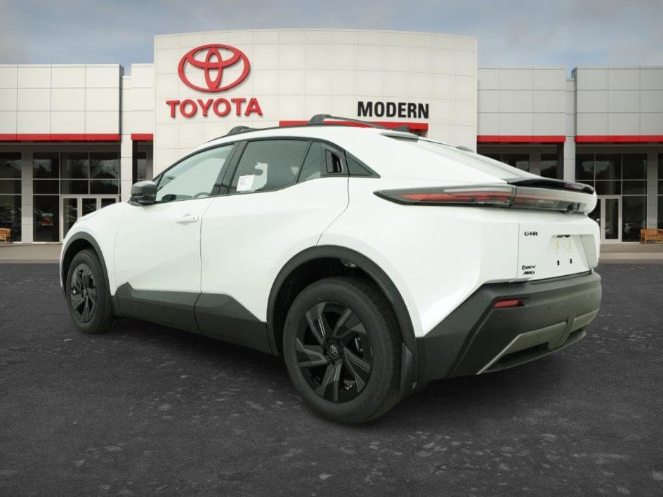 New 2026 Wind Chill Pearl Toyota SE image 5