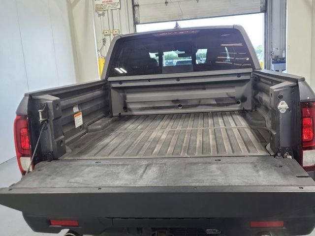 Certified Used 2023 Modern Steel Metallic Honda AWD RTL-E image 32