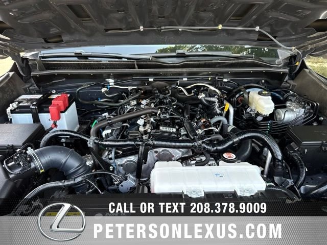 Used 2025  Toyota SR5 image 10