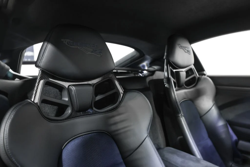 2025 Porsche 718 GT4 RS - Photo 27