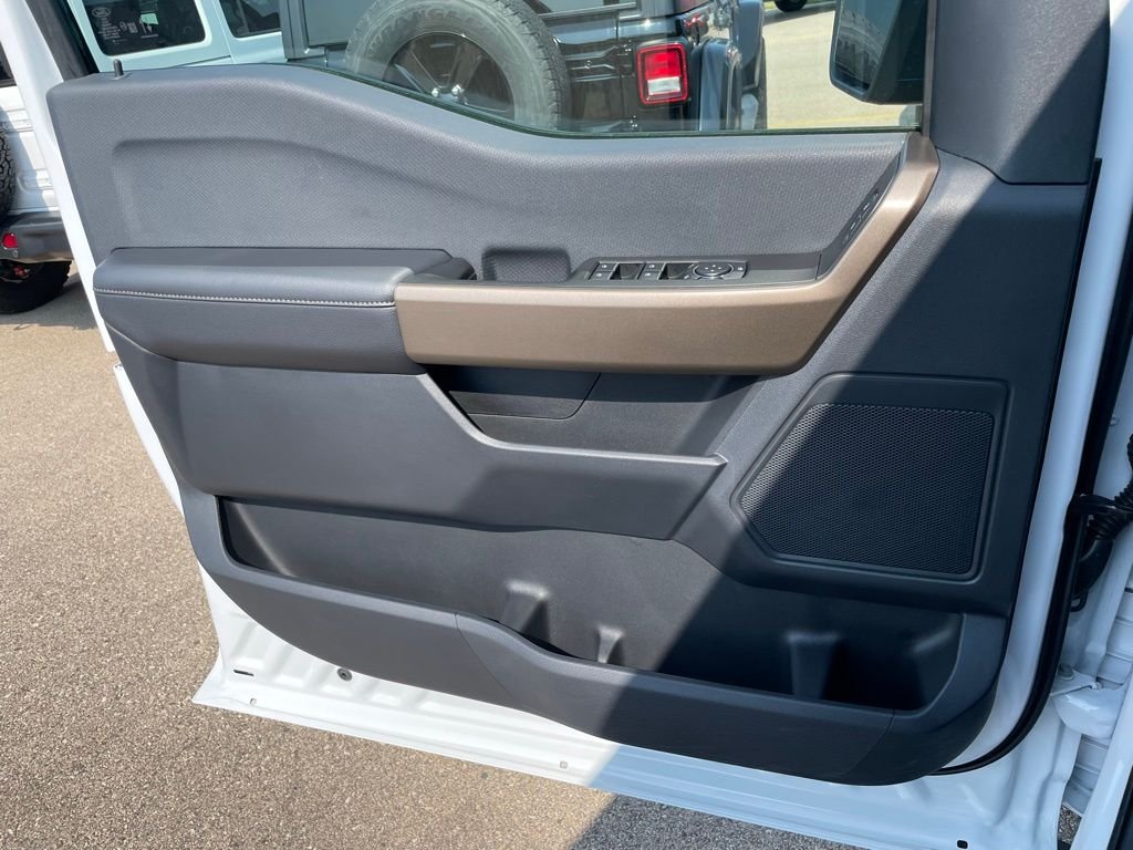 2025 Ford F-150 STX - Photo 51